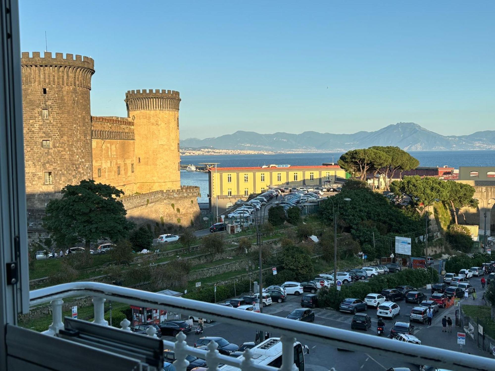 Il Mastio Guesthouse Naples Exterior photo